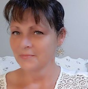 Meet your Posher, Naomi